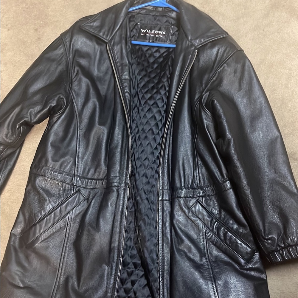 Vintage Wilson’s 90’s genuine leather jacket!